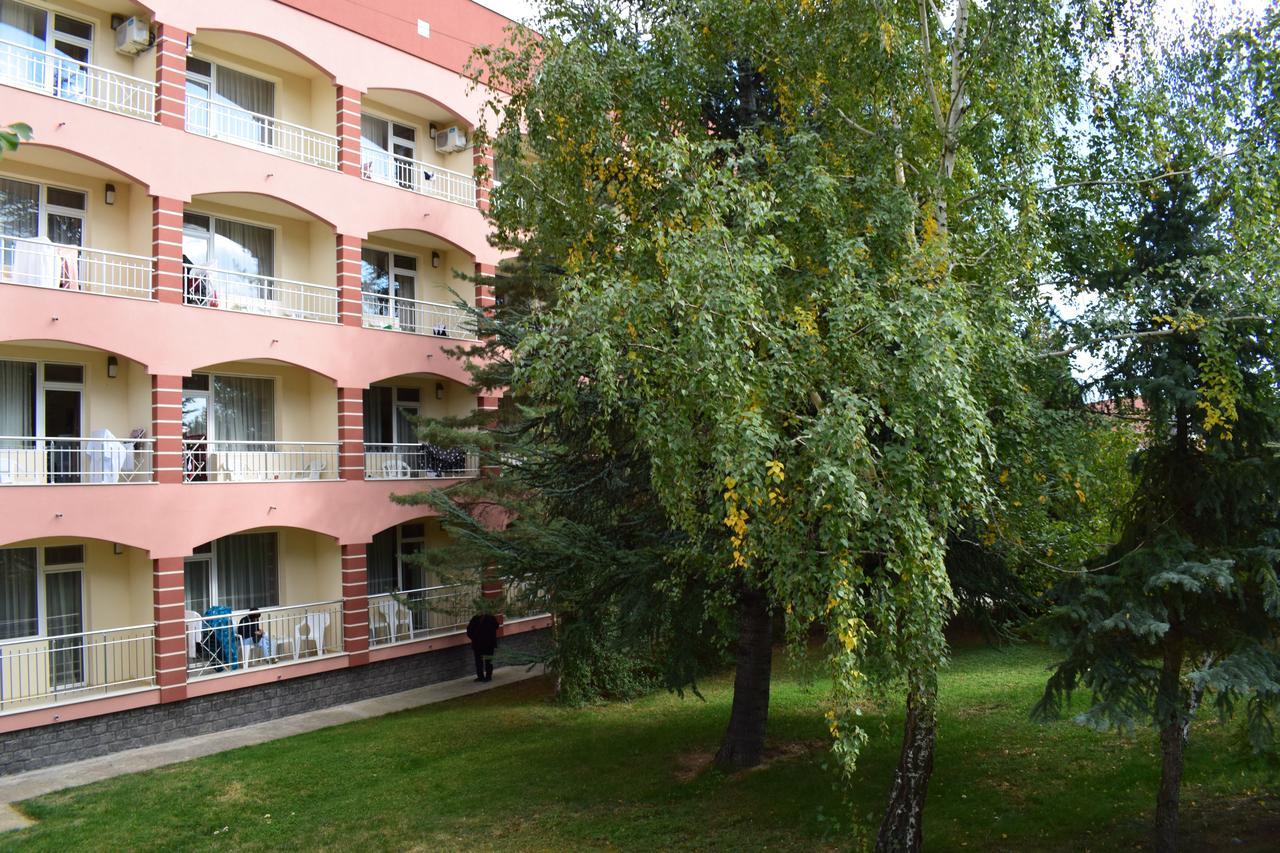 Балнеохотел "Гергана" Hisarya Exterior photo